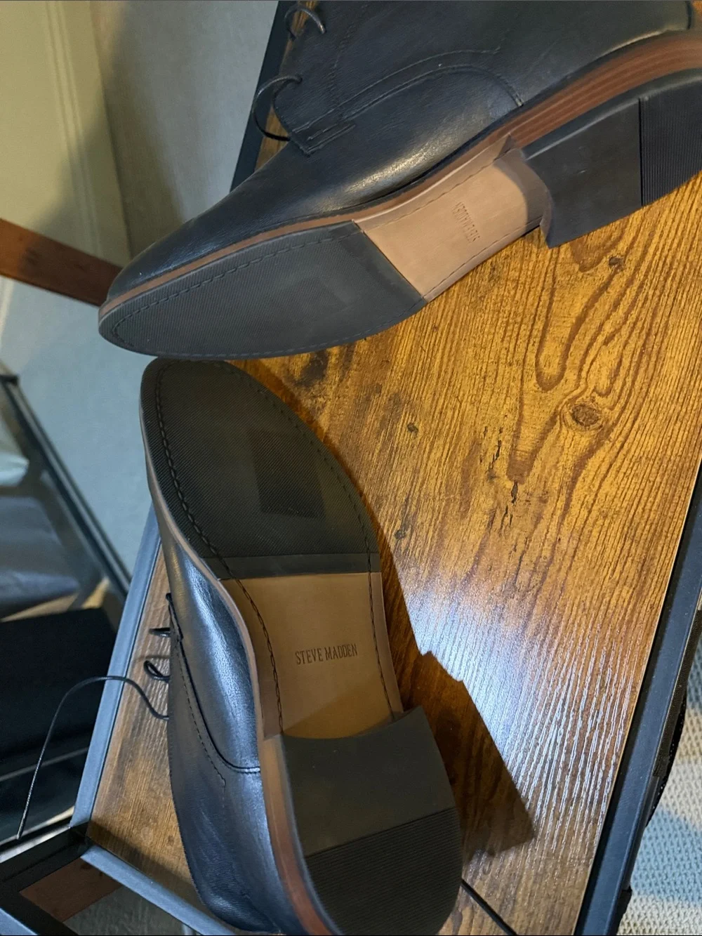 Steve Madden Black Leather Chukka Boots with Tan Welt